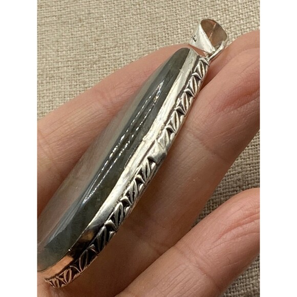 925 sterling silver huge labradorite Pendant - Picture 6 of 7